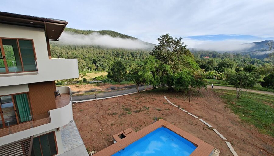 ขายที่ดิน พร้อมอาคาร วิวทะเลหมอก ทำเลศักยภาพ ดอยสะเก็ด – เชียงใหม่ บนเนื้อที่ 5 ไร่กว่า โทร 087-8783536